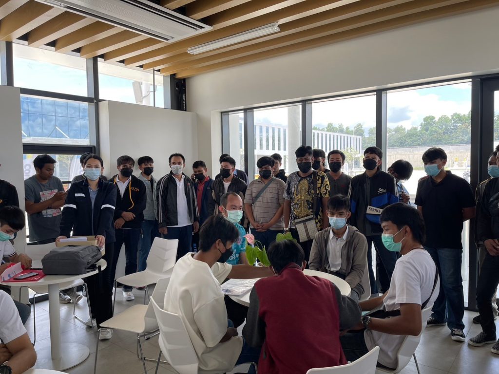 LINE_ALBUM_Midea_๒๔๐๔๐๓_4